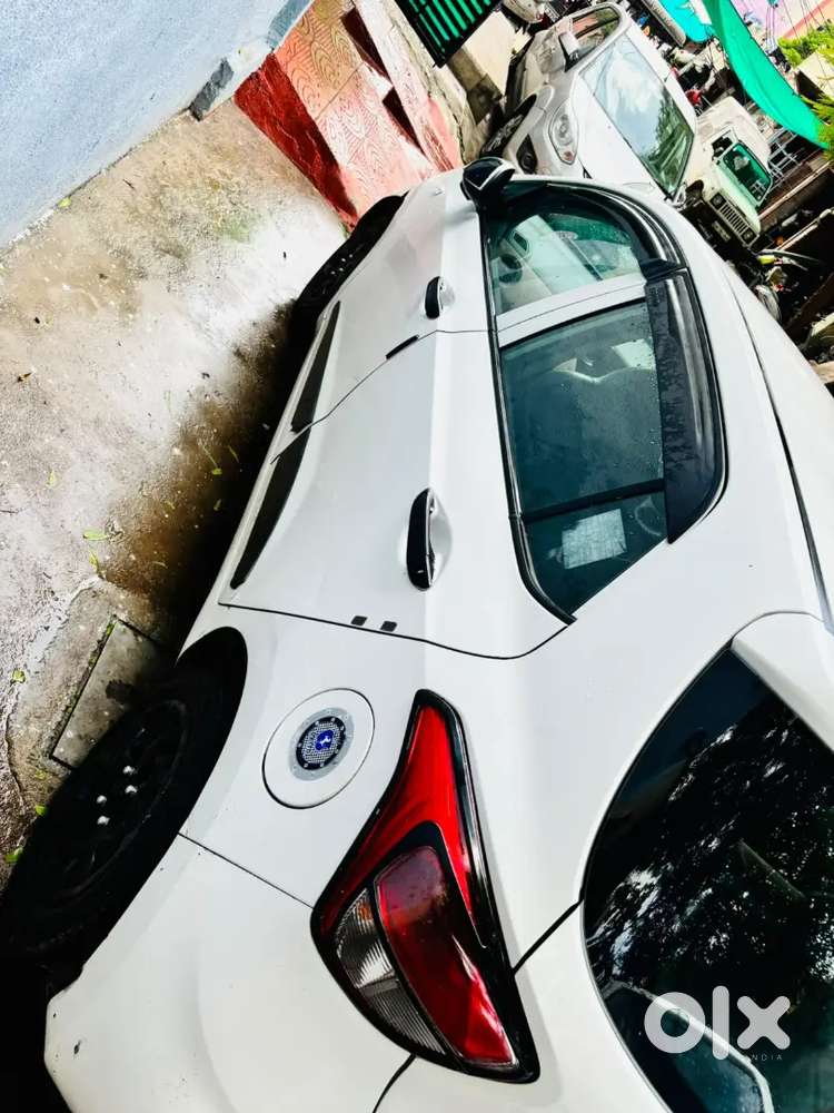 Hyundai Grand I10 Petrol 2017