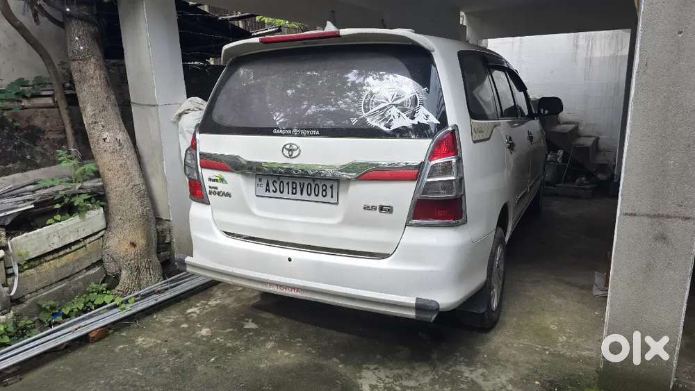 Personal Used Innova, Low Maintenance Car.. Existent Condition,