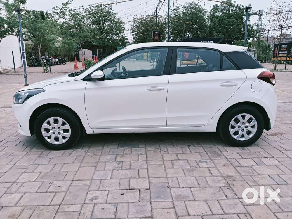 Hyundai Elite I20 Sportz (o) 1.2 Mt, 2017, Cng & Hybrids