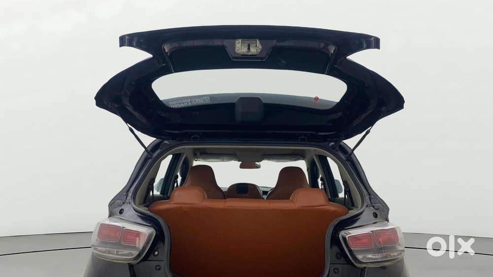 Mahindra Kuv100 Nxt 1.2 K2 Petrol 6 Str, 2018, Petrol