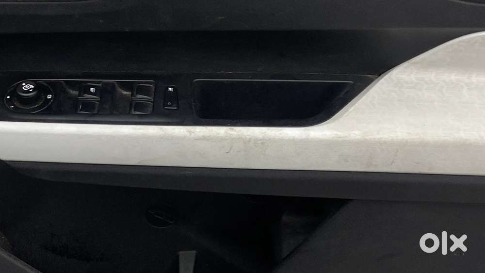 Tata Punch Creative Amt, 2022, Petrol