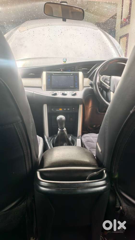 Toyota Innova Crysta 2.4 G 2019