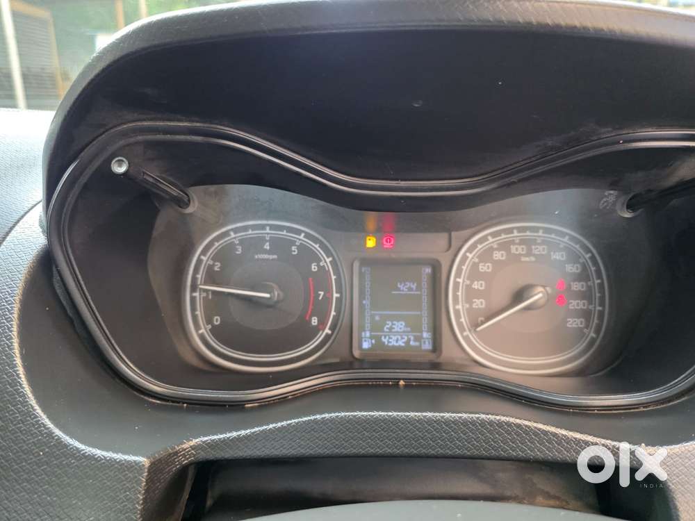 Maruti Suzuki Brezza 1.5 Vxi Smart Hybrid, 2021, Petrol