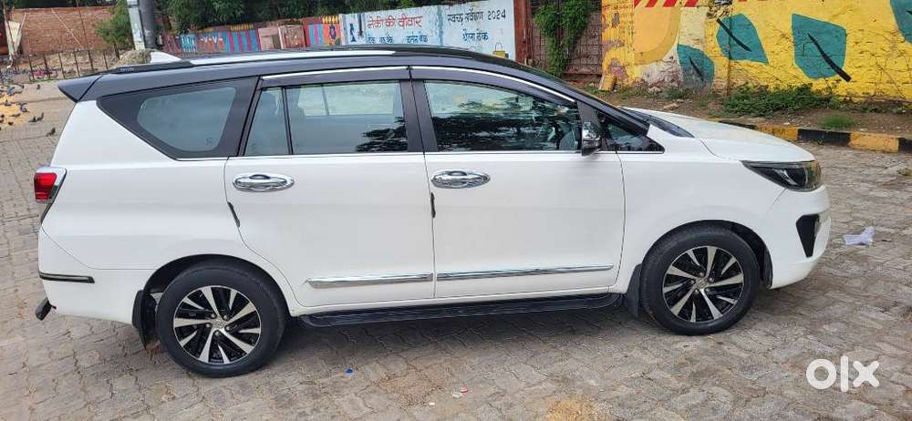 Toyota Innova Crysta [2020-ongoing] 2.4 Zx At 7 Str, 2021, Diesel