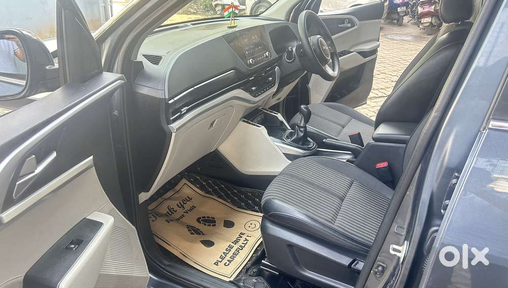 Kia Carens Prestige Plus Diesel, 2022, Diesel