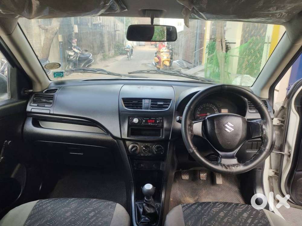 Maruti Suzuki Swift 2011-2014 Lxi, 2012, Petrol