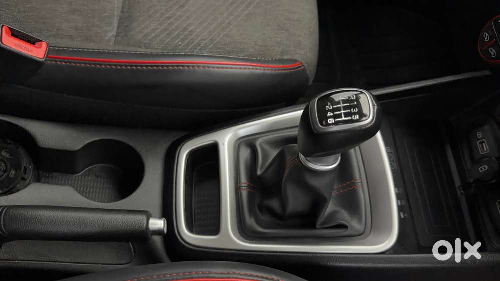 Hyundai Venue [ ] 1.0 Sx (o) Turbo Imt, 2021, Petrol