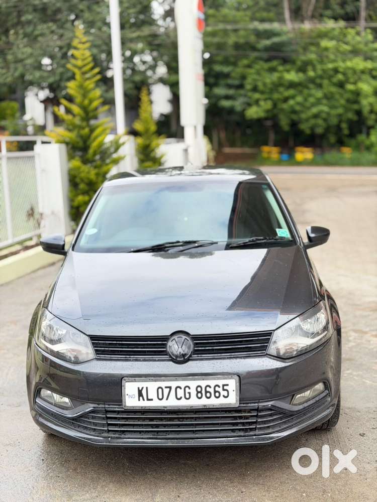 Volkswagen Polo Petrol 2016