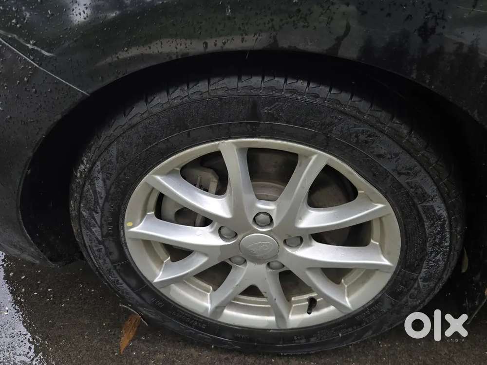 Byd E6 2024 Electric Under Warranty - All India Transfer Available