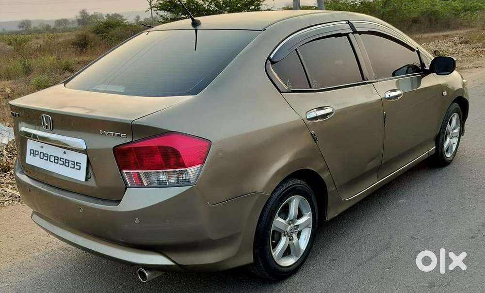 Honda Petrol Manual 2011