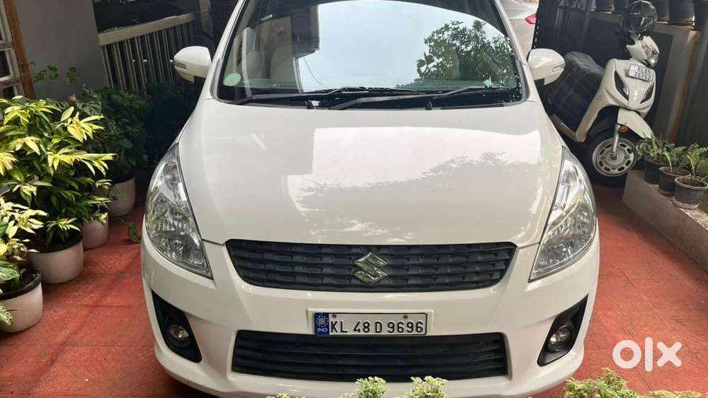 Maruti Suzuki Ertiga 2012 Diesel Carefully Maintained, New Tyres