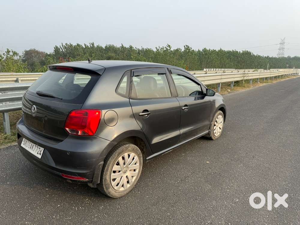 Volkswagen Polo Petrol 2016