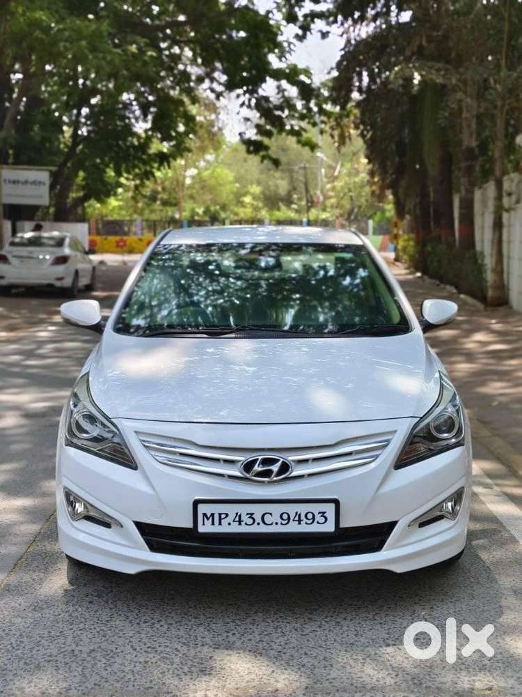 Hyundai Verna Fluidic 1.6 Crdi Sx Opt, 2015, Diesel