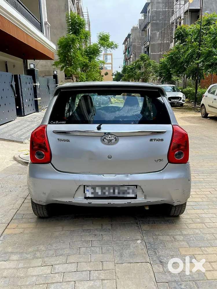 Toyota Etios Liva 2011 Manual Top Model