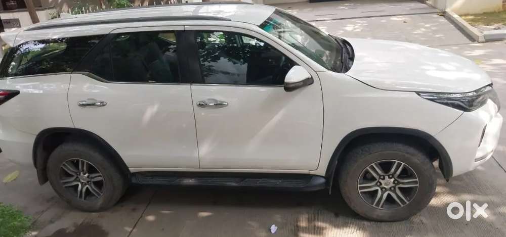 Toyota Fortuner Diesel Mt Mint Condition