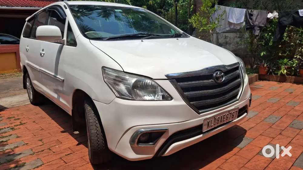 Toyota Innova 2005 Diesel Well Maintained