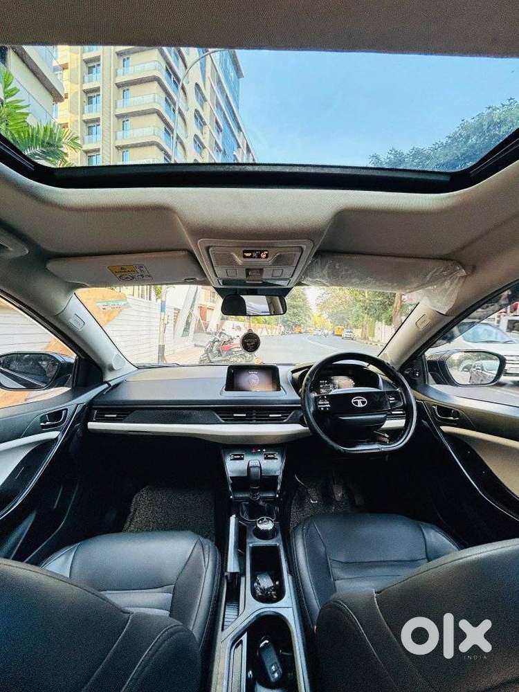 Tata Nexon, 2023, Petrol
