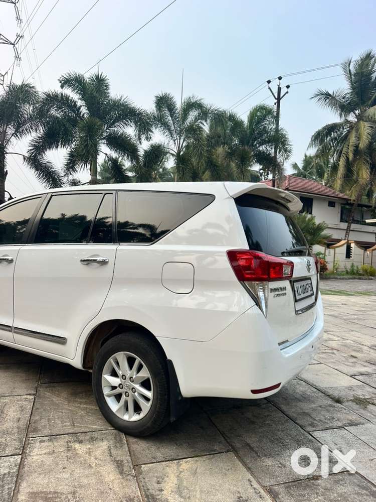 Toyota Innova Crysta 2016 Diesel Model