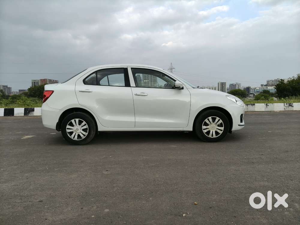 Maruti Suzuki Dzire 1.2 Vxi Amt, 2018, Petrol