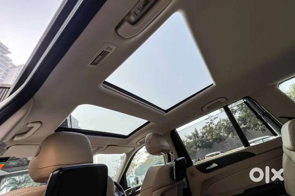 2019mercedes-benz Gls 350d Full Record 19000 Km Driven Reg 2 Py