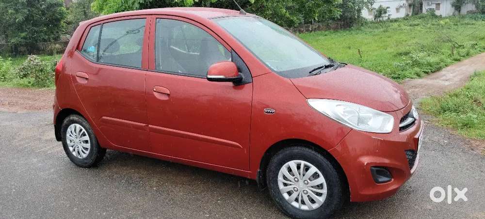 Hyundai I10 Sportz 2013 Petrol Manual