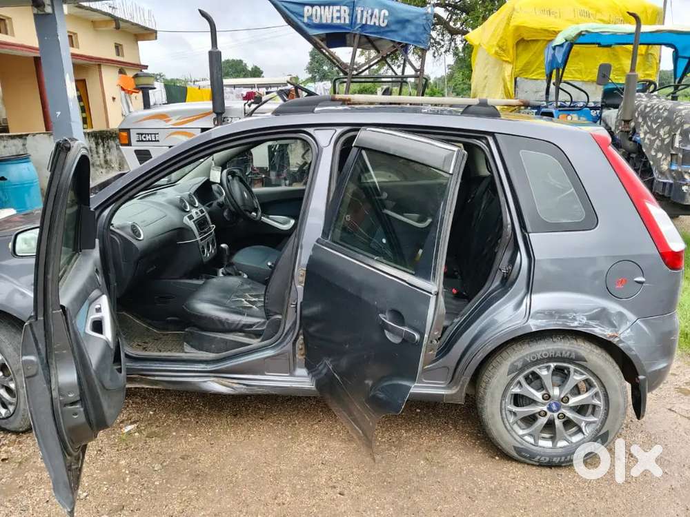 Ford Figo 1.2 Petrol 2016