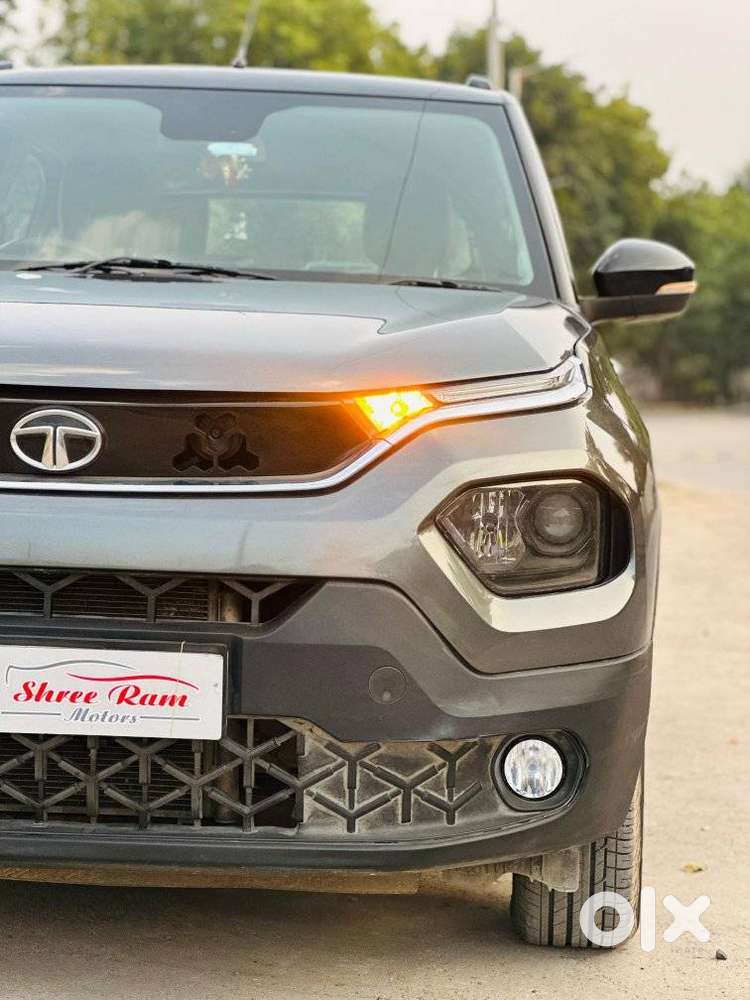 Tata Punch Creative Amt, 2021, Petrol