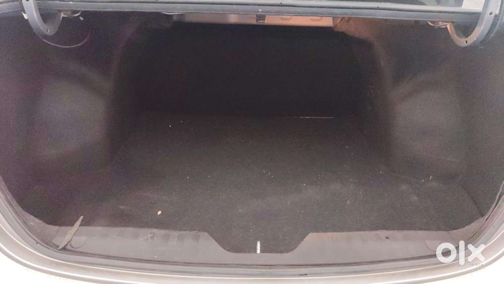 Maruti Suzuki Ciaz 1.5 Alpha Shvs Petrol, 2018, Petrol