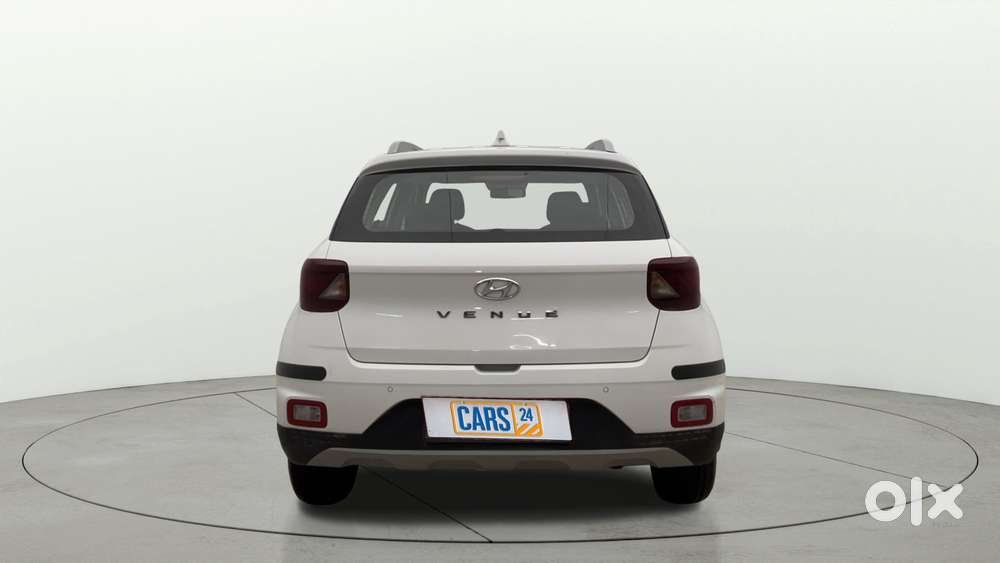 Hyundai Venue 1.2 S Plus, 2022, Petrol