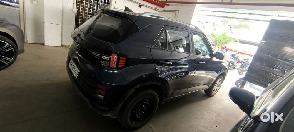 Hyundai Venue S Plus Mt 1.2 Kappa, 2022, Petrol