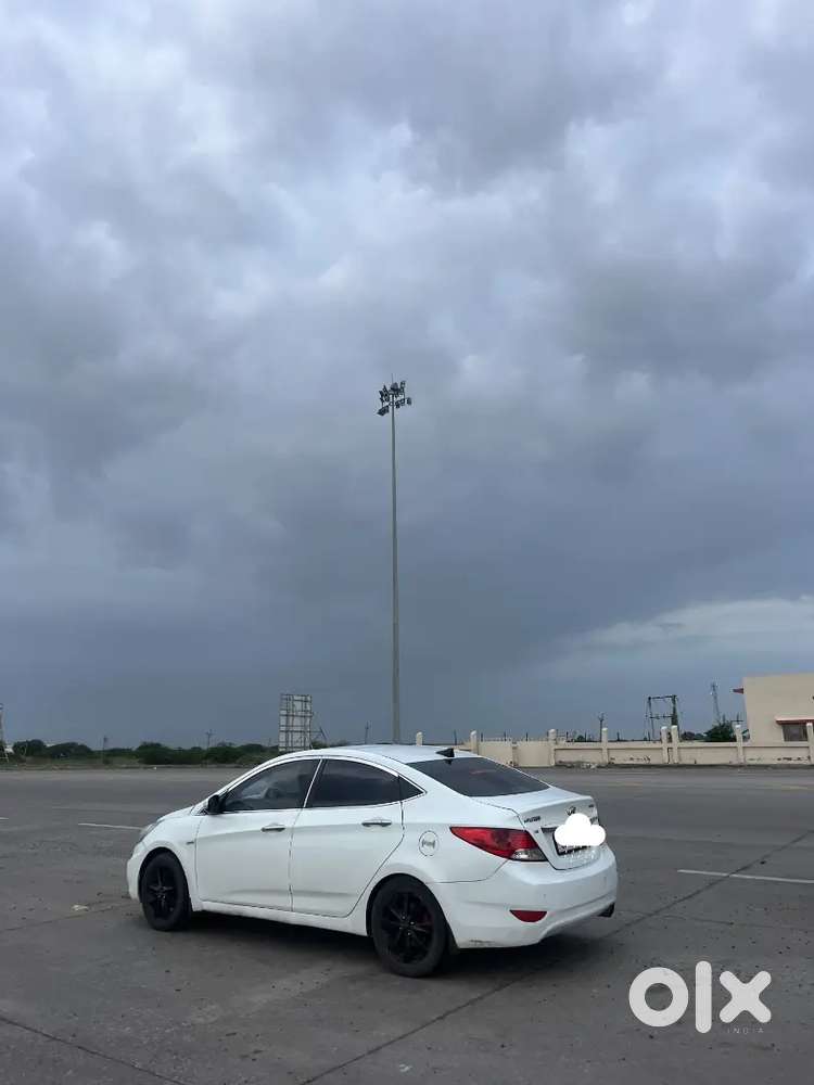 Hyundai Verna 2012 Diesel 130 Km Driven Good Condition Car