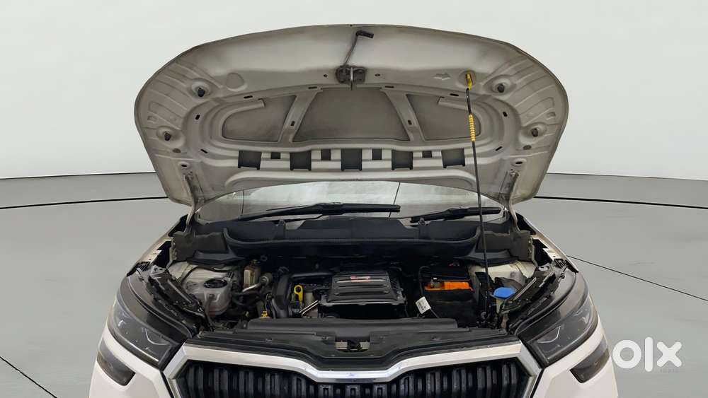 Skoda Kushaq 1.0 Tsi Style At, 2021, Petrol