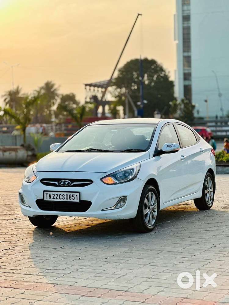 Hyundai Verna 2012 Petrol 94000 Km Driven