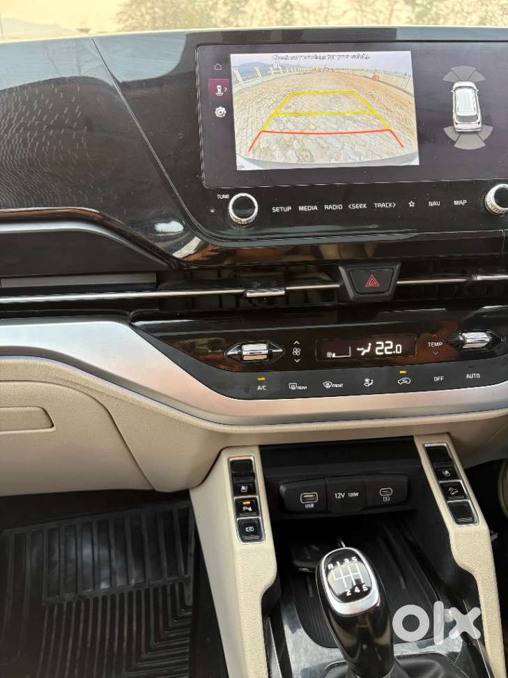 Kia Carens 1.5 Luxury Plus Diesel 7str Imt, 2023, Diesel