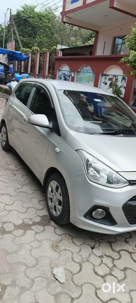 Hyundai Grand I10 Petrol 2015