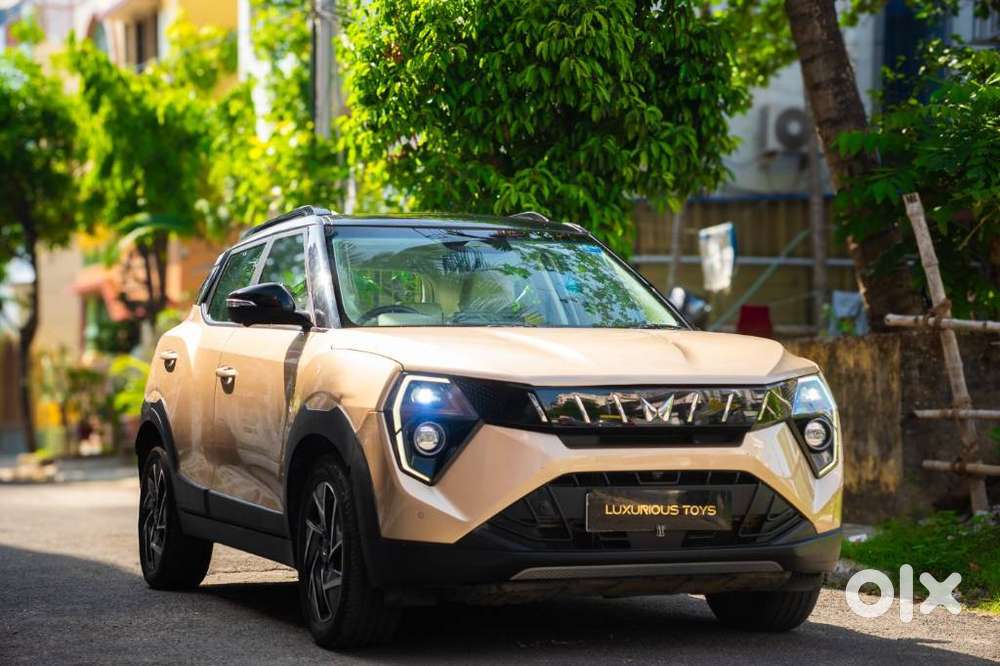 Mahindra Xuv 3xo Ax7l Petrol Mt, 2025, Petrol
