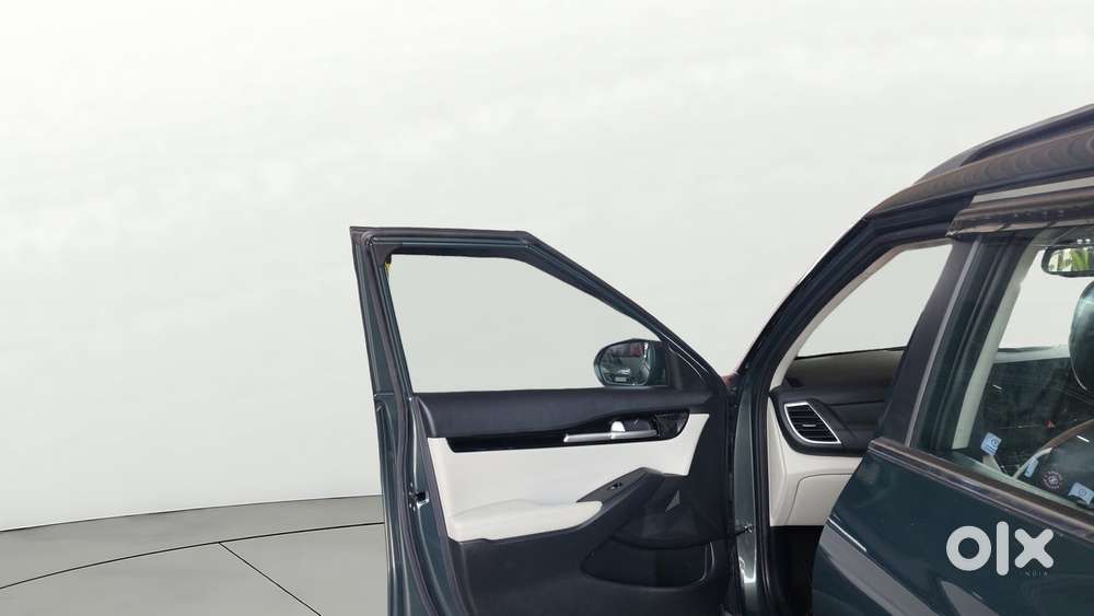 Kia Seltos 1.5 Htx At Petrol, 2023, Petrol