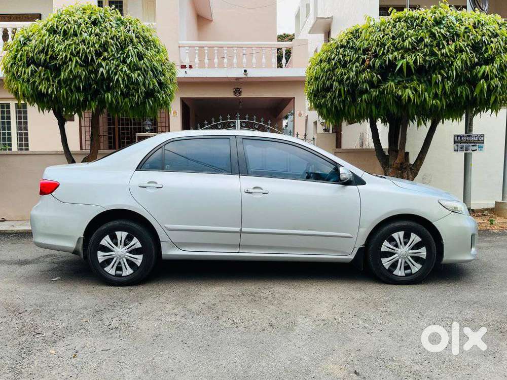 Toyota Corolla Altis [2008-2011] 1.4 D-4d Gl, 2011, Diesel