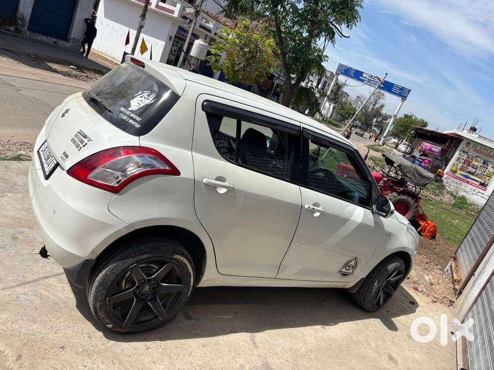 Maruti Suzuki Swift 2015 Petrol Manual