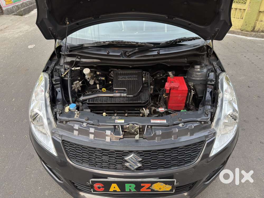 Maruti Suzuki Swift Lxi Option, 2017, Petrol