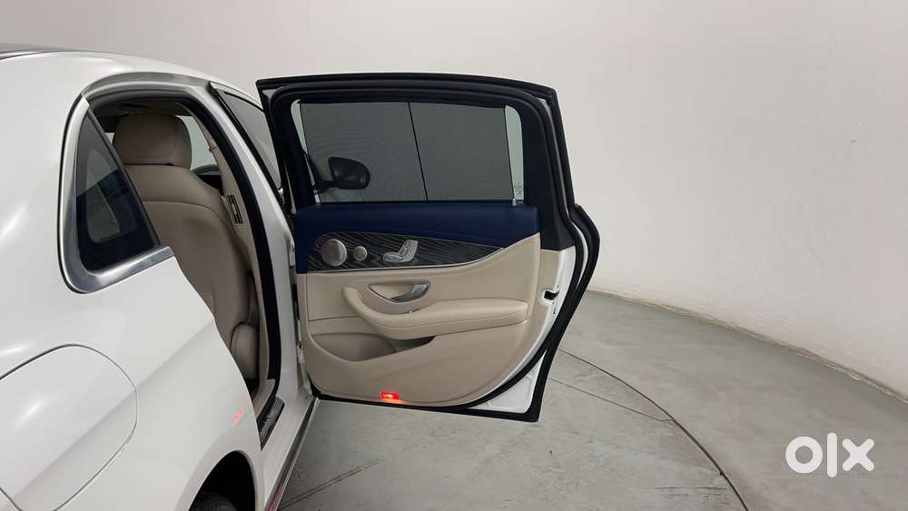 Mercedes-benz E-class Exclusive E 200, 2022, Petrol