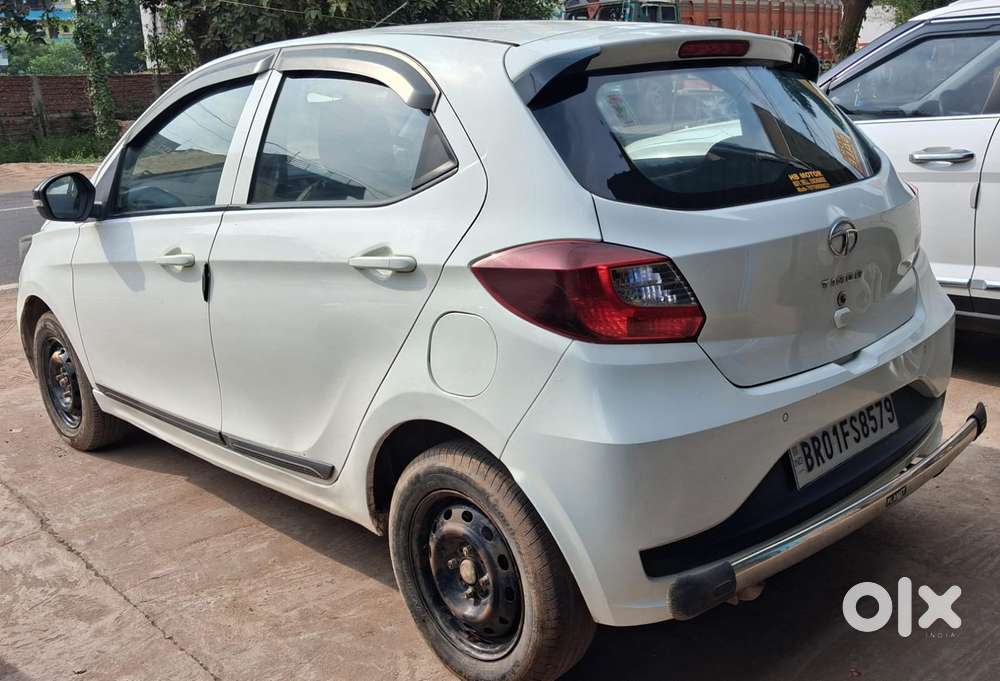 Tata Tigor 1.2 Revotron Xt, 2022, Petrol
