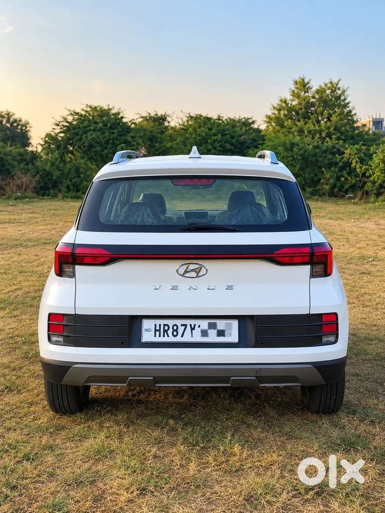 Hyundai Venue 1.2 S (o), 2025, Petrol