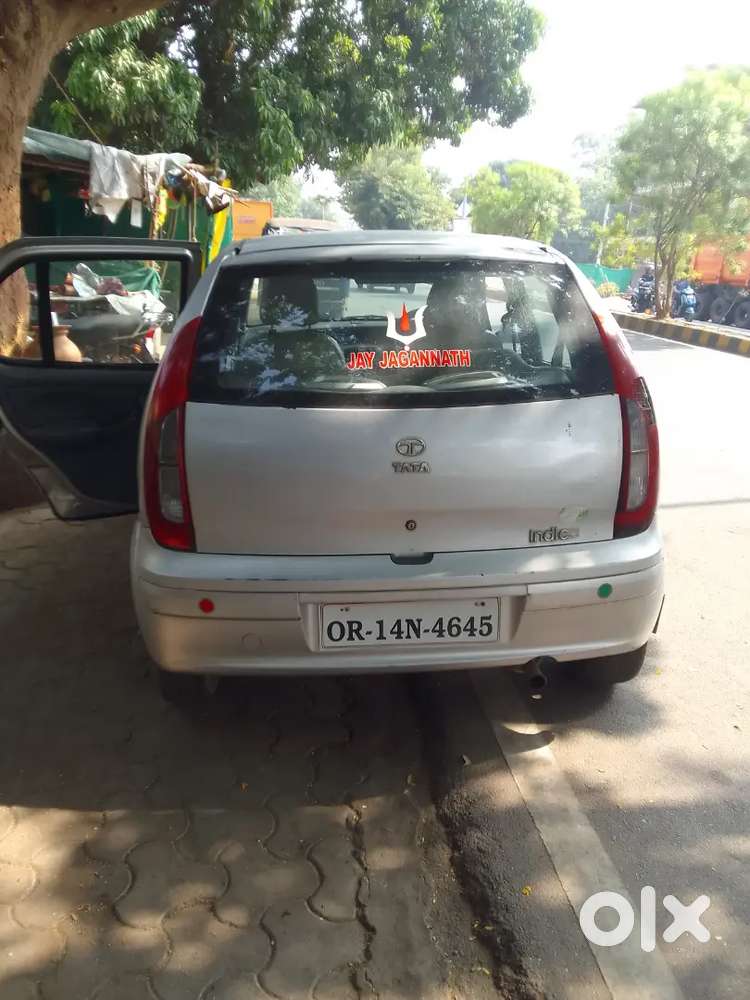 Gadi Bechna Hai