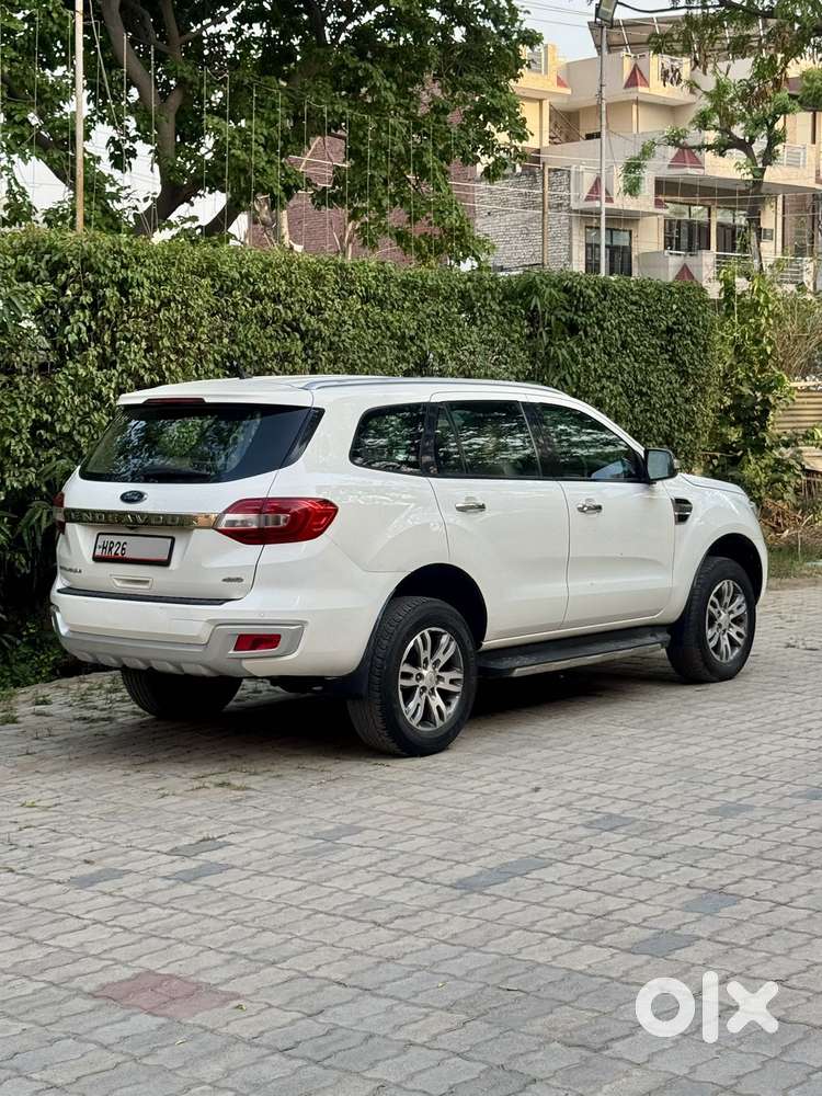 Ford Endeavour 3.2 Titanium 4x4 At, 2017, Diesel