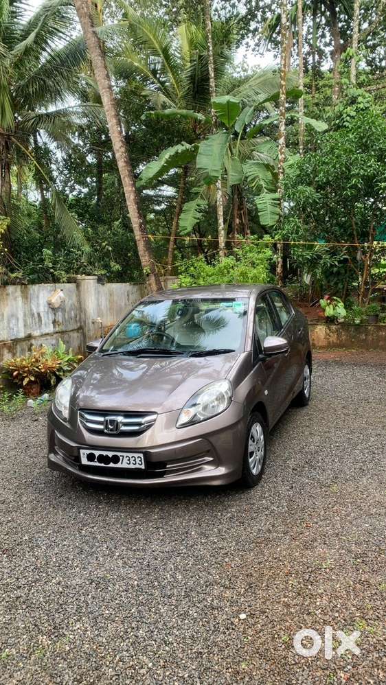 Honda Amaze 2016 Petrol Well Maintained