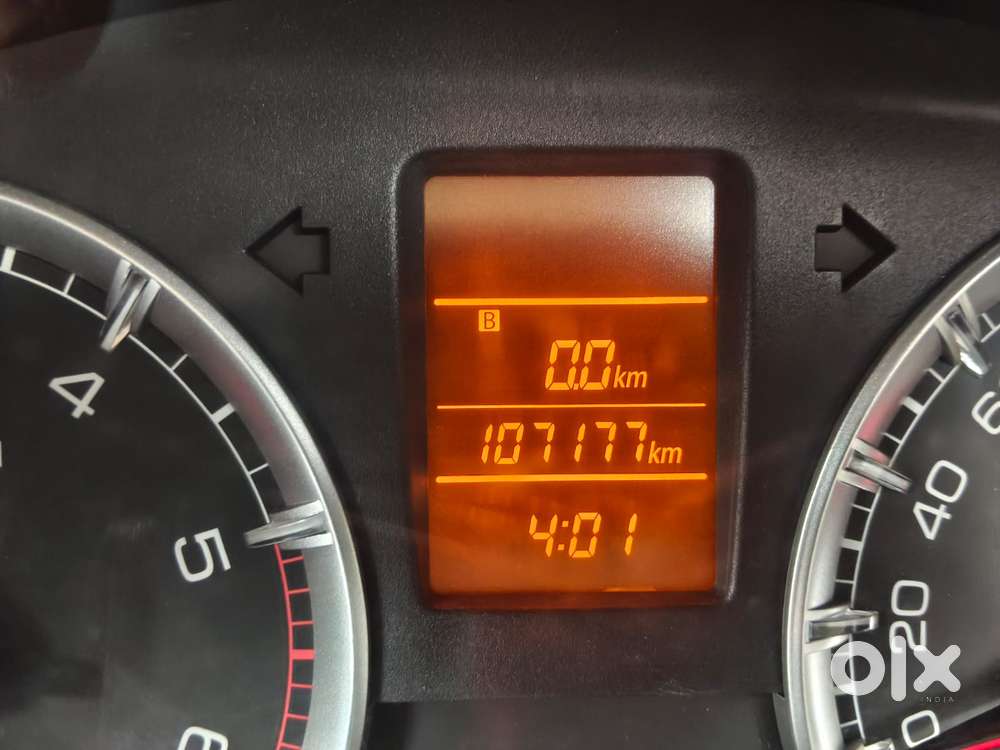 Maruti Suzuki Swift Dzire Vdi Bsiv, 2014, Diesel