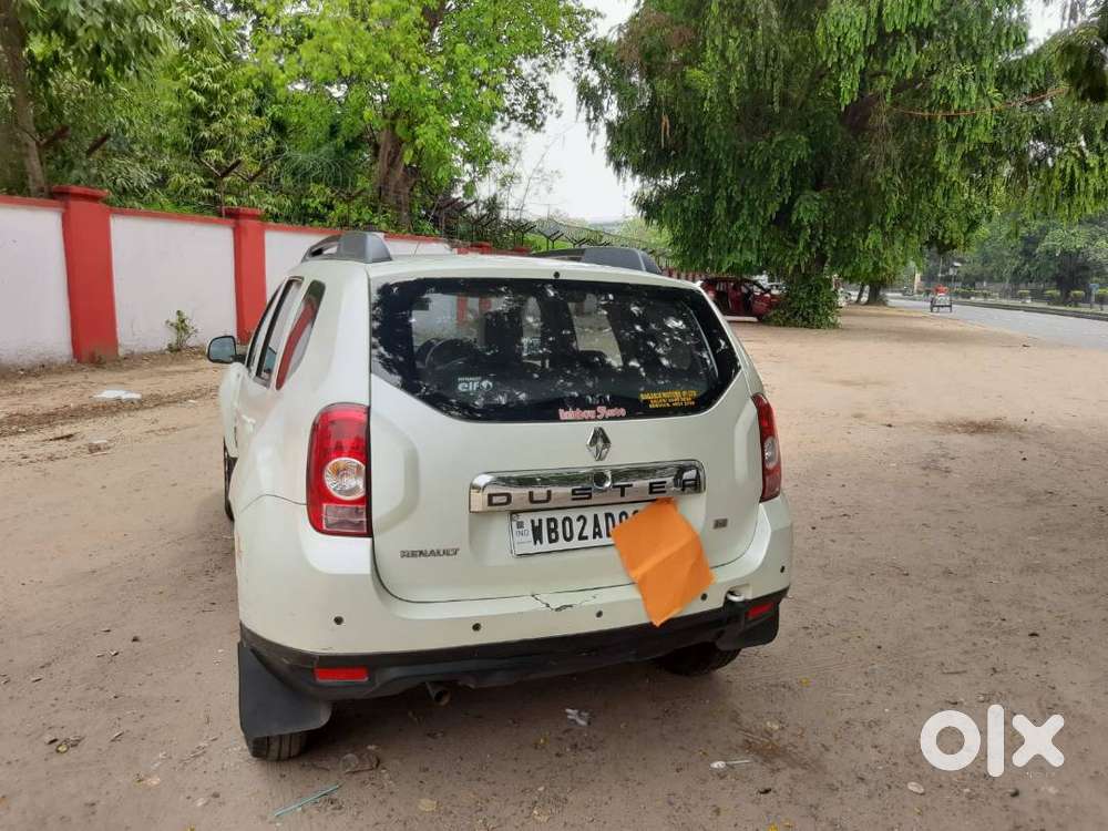 Personal Owner Driven 2013 Petrol Duster Tax Paid Till 2028 For Sell