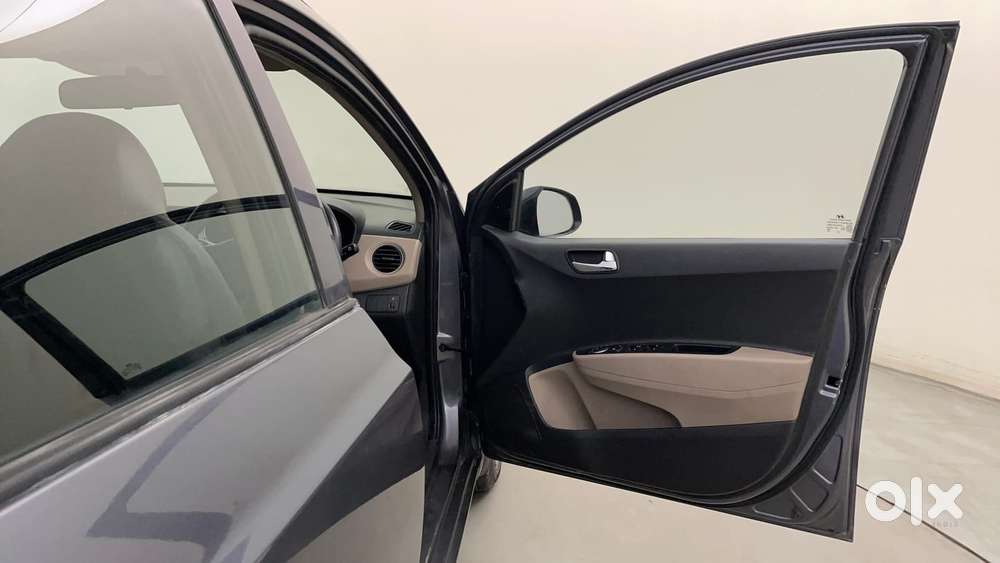 Hyundai Grand I10 1.2 Kappa Sportz, 2016, Petrol