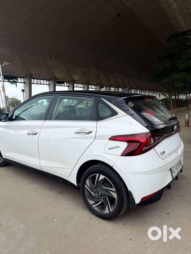 Hyundai New I20 2021 Diesel Sunroof To Model